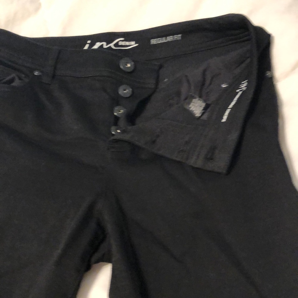 INC CROPPED FRINGE JEANS